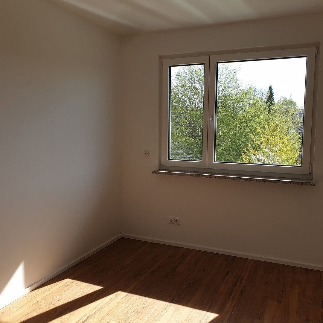 4 bedroom flat to rent, 111 m², Georg-Huber-Straße 14a, Zorneding - Ortsteil Pöring, Bavaria 4 bedroom flat to rent, 111 m², Georg-Huber-Straße 14a, Zorneding - Ortsteil Pöring, Bavaria