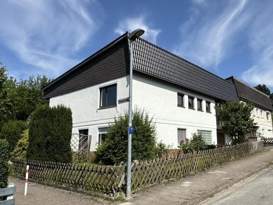 house for sale, 279 m², Am Schöt 19, Hamelin, Lower Saxony house for sale, 279 m², Am Schöt 19, Hamelin, Lower Saxony