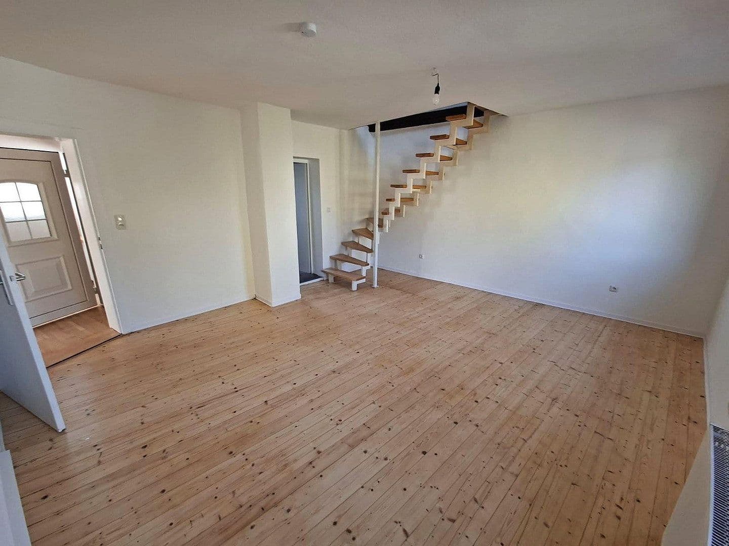 1 bedroom with open-plan kitchen flat to rent, 65 m², Borngasse 2, Hanau, Hesse 1 bedroom with open-plan kitchen flat to rent, 65 m², Borngasse 2, Hanau, Hesse