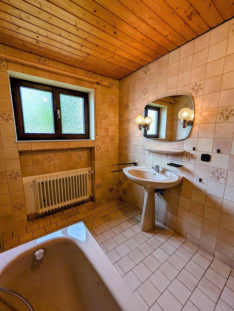 house to rent, 250 m², Geißbühl 8, Bad Überkingen, Baden-Württemberg house to rent, 250 m², Geißbühl 8, Bad Überkingen, Baden-Württemberg