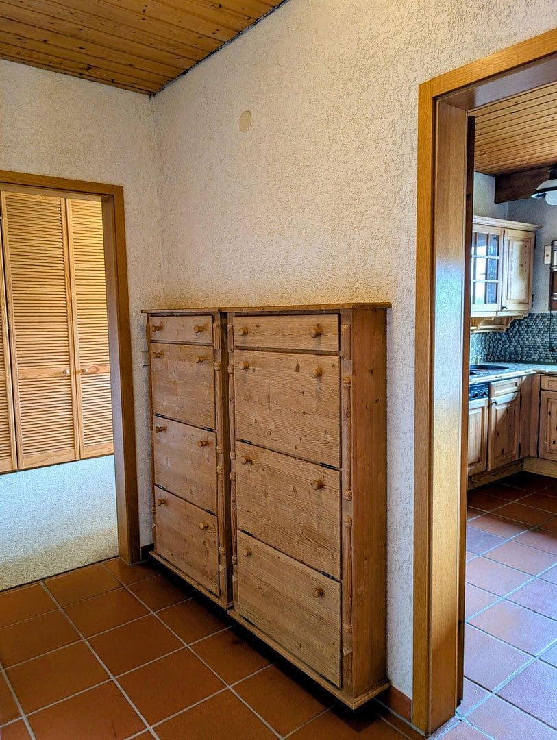 house to rent, 250 m², Geißbühl 8, Bad Überkingen, Baden-Württemberg house to rent, 250 m², Geißbühl 8, Bad Überkingen, Baden-Württemberg