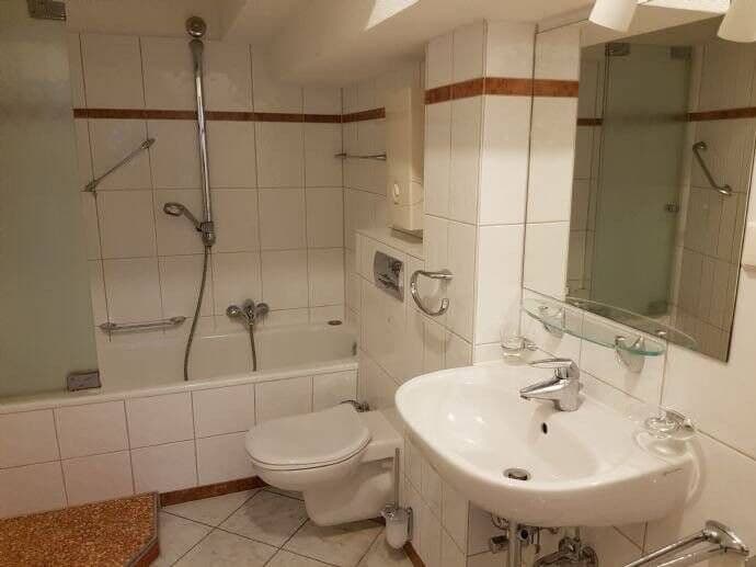 1 bedroom with open-plan kitchen flat to rent, 65 m², Elsternweg 11, Meerbusch, North Rhine-Westphalia 1 bedroom with open-plan kitchen flat to rent, 65 m², Elsternweg 11, Meerbusch, North Rhine-Westphalia