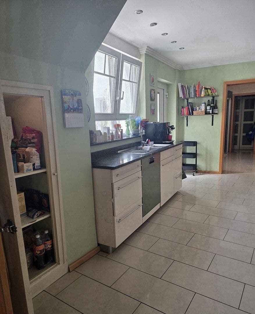 house for sale, 176 m², Speyerer Straße 23, Römerberg, Rhineland-Palatinate house for sale, 176 m², Speyerer Straße 23, Römerberg, Rhineland-Palatinate