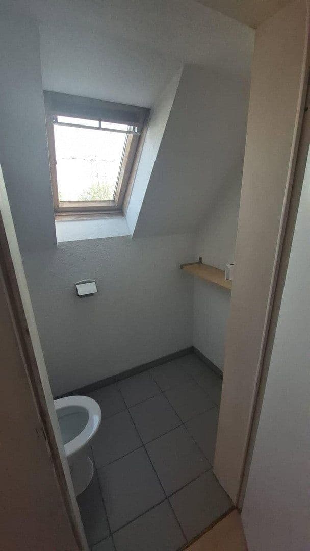 house for sale, 220 m², Kölner Straße 185, Frechen, North Rhine-Westphalia house for sale, 220 m², Kölner Straße 185, Frechen, North Rhine-Westphalia