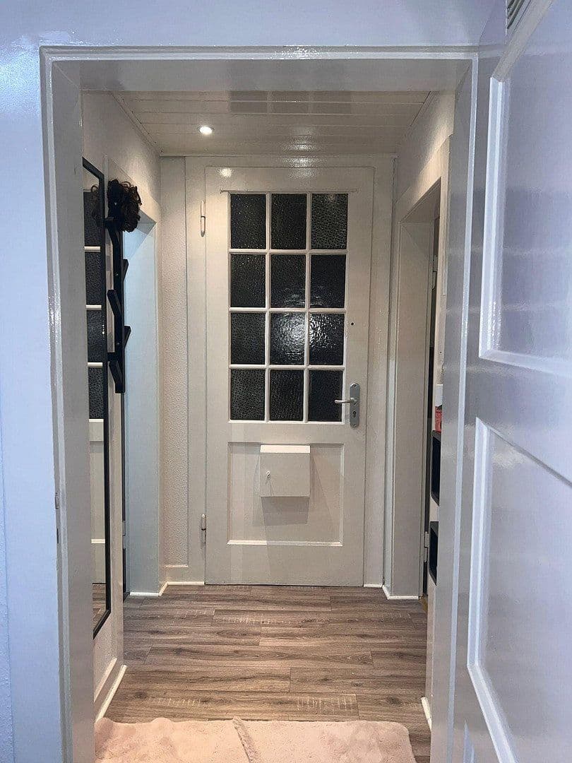 1 bedroom with open-plan kitchen flat to rent, 52 m², Velbert, North Rhine-Westphalia 1 bedroom with open-plan kitchen flat to rent, 52 m², Velbert, North Rhine-Westphalia