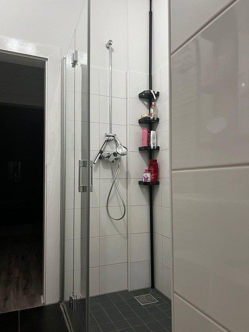 1 bedroom with open-plan kitchen flat to rent, 52 m², Velbert, North Rhine-Westphalia 1 bedroom with open-plan kitchen flat to rent, 52 m², Velbert, North Rhine-Westphalia