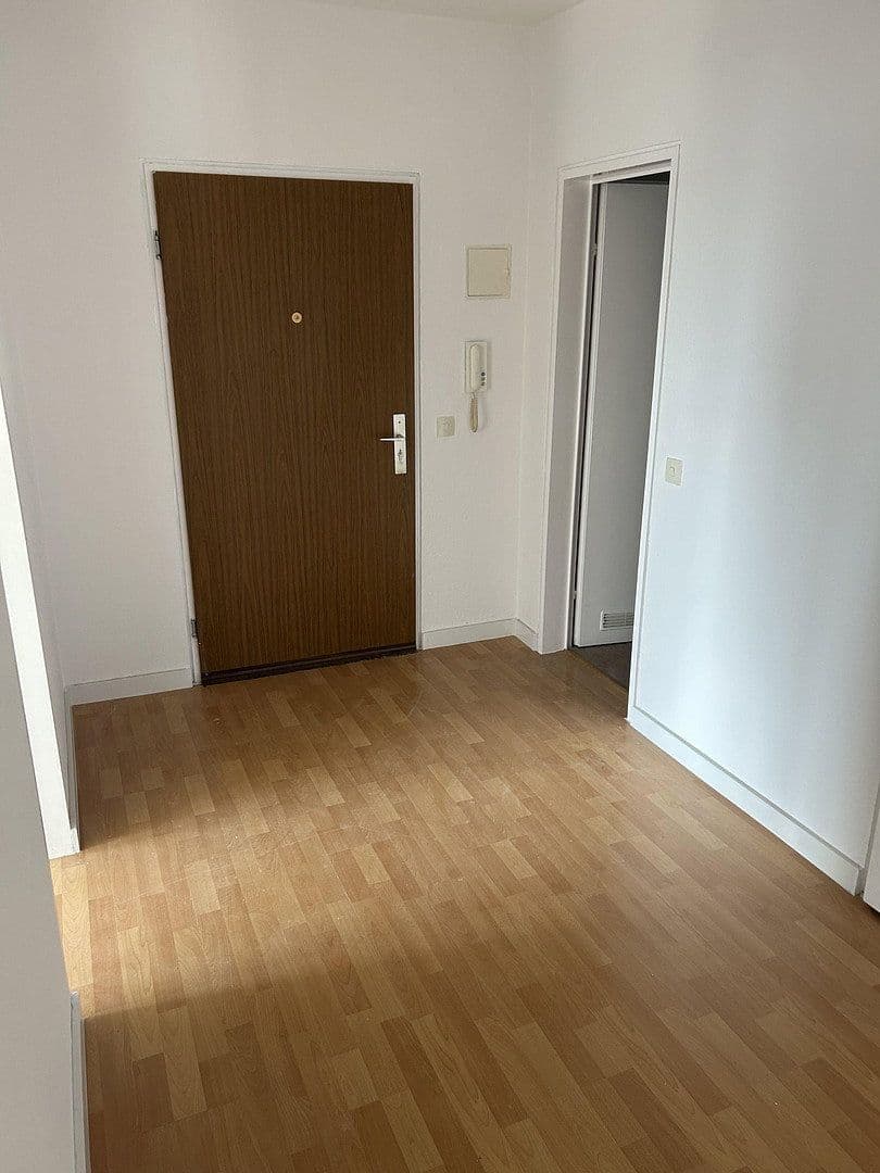 4 bedroom flat to rent, 95 m², Rodgau, Hesse 4 bedroom flat to rent, 95 m², Rodgau, Hesse