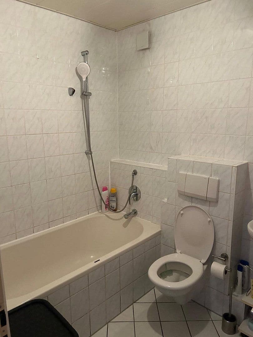 4 bedroom flat to rent, 95 m², Rodgau, Hesse 4 bedroom flat to rent, 95 m², Rodgau, Hesse