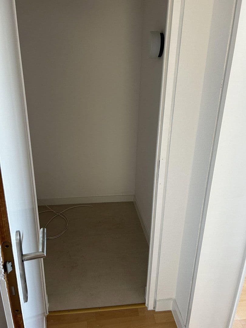 4 bedroom flat to rent, 95 m², Rodgau, Hesse 4 bedroom flat to rent, 95 m², Rodgau, Hesse