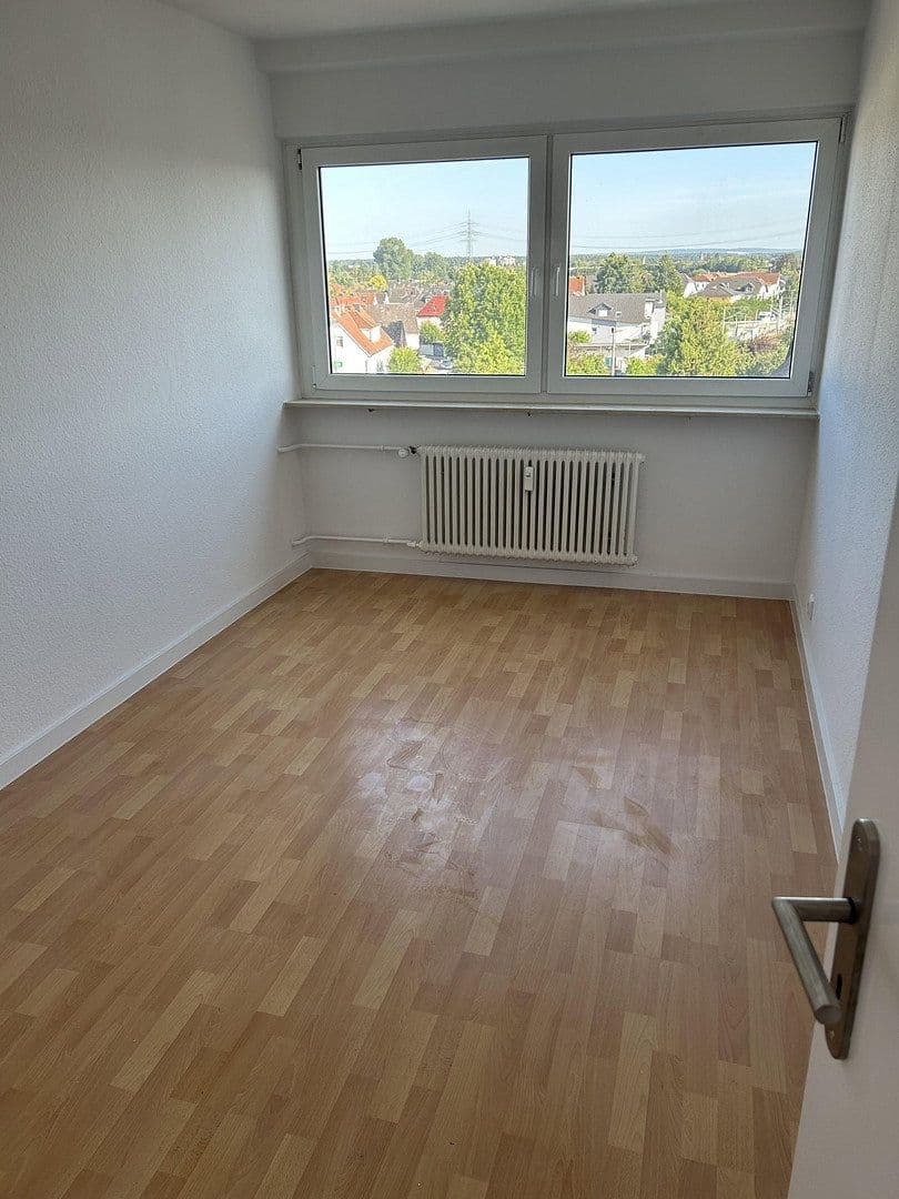4 bedroom flat to rent, 95 m², Rodgau, Hesse 4 bedroom flat to rent, 95 m², Rodgau, Hesse