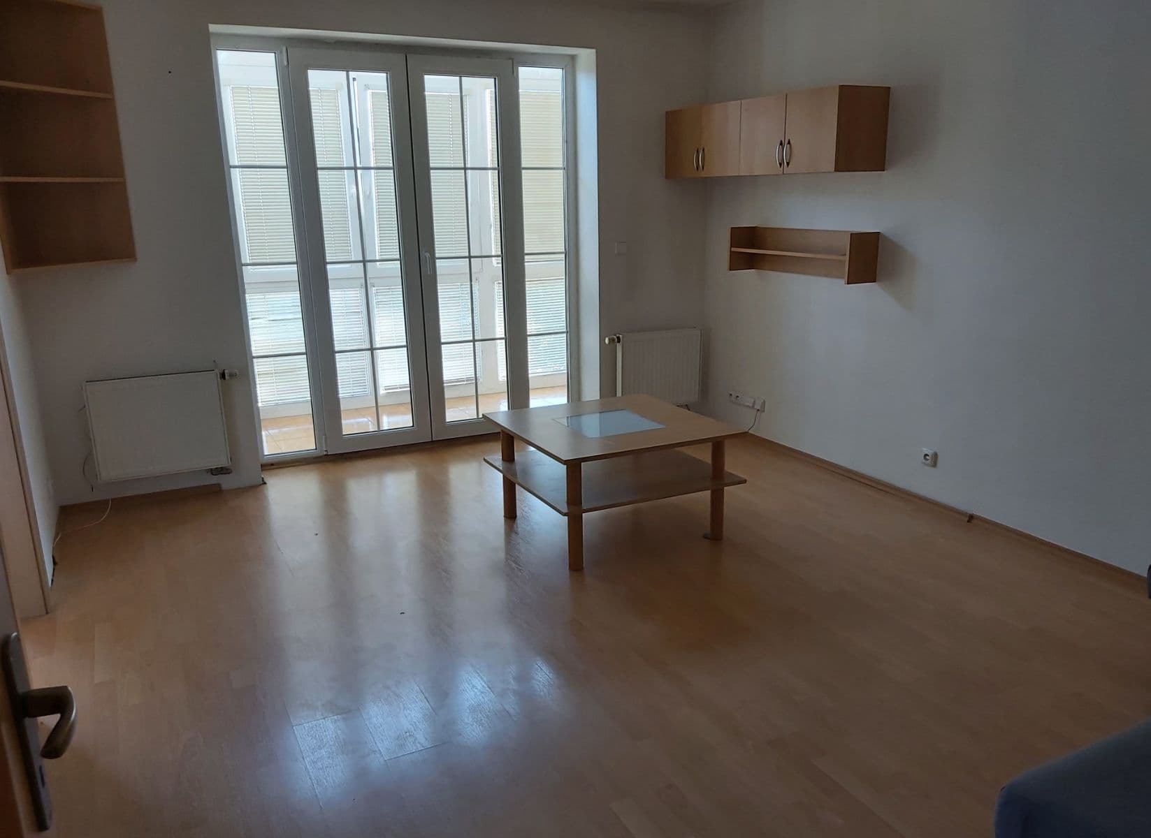 1 bedroom with open-plan kitchen flat to rent, 45 m², Okružní, Vestec, Středočeský Region 1 bedroom with open-plan kitchen flat to rent, 45 m², Okružní, Vestec, Středočeský Region