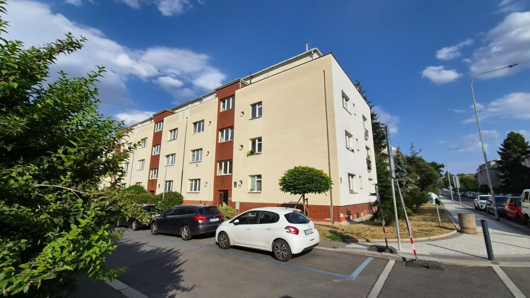 1 bedroom with open-plan kitchen flat to rent, 45 m², Šestidomí, Prague, Prague 1 bedroom with open-plan kitchen flat to rent, 45 m², Šestidomí, Prague, Prague