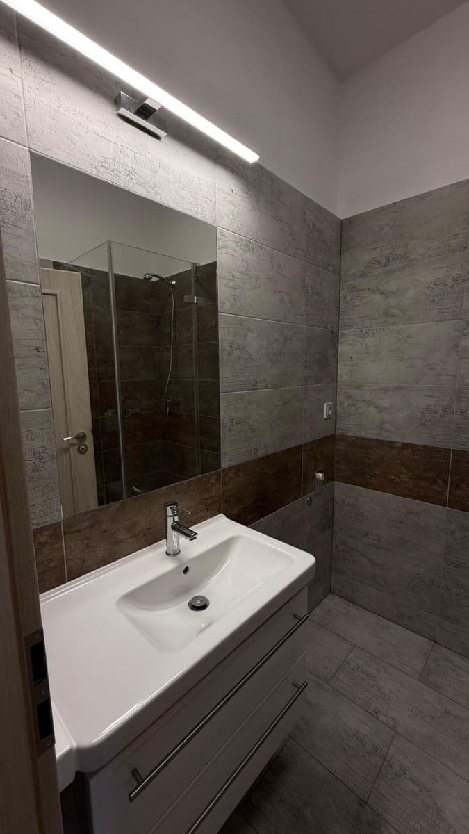 1 bedroom with open-plan kitchen flat to rent, 46 m², Železničářská, Jičín, Královéhradecký Region 1 bedroom with open-plan kitchen flat to rent, 46 m², Železničářská, Jičín, Královéhradecký Region