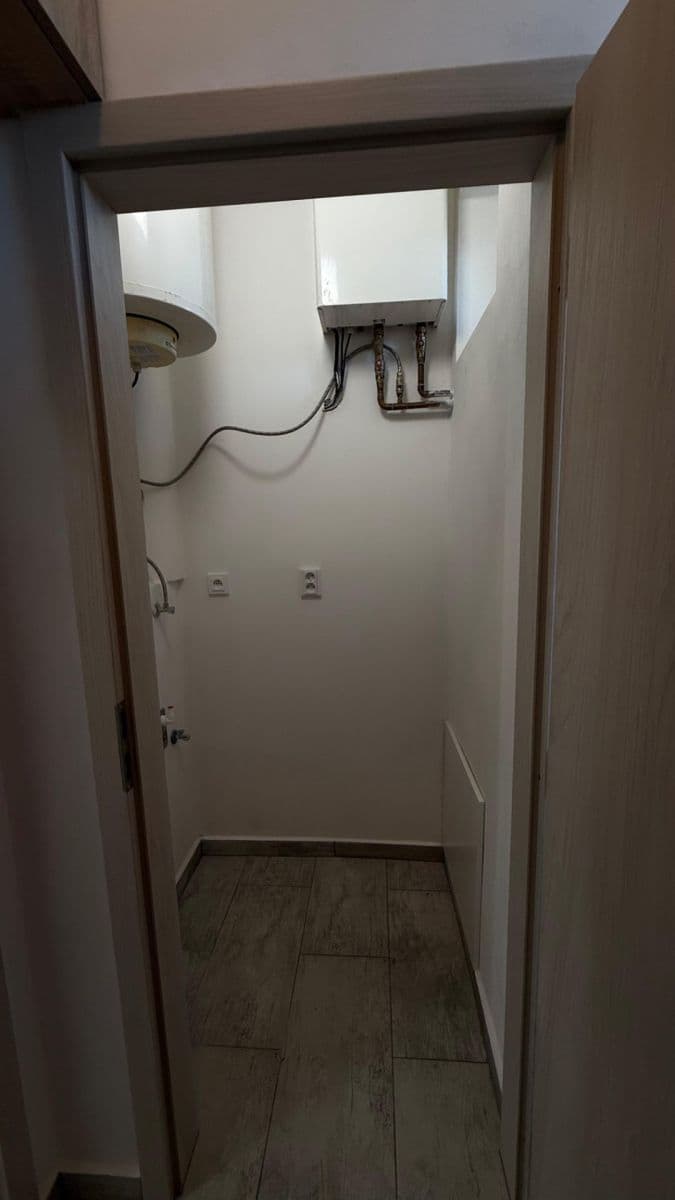 1 bedroom with open-plan kitchen flat to rent, 46 m², Železničářská, Jičín, Královéhradecký Region 1 bedroom with open-plan kitchen flat to rent, 46 m², Železničářská, Jičín, Královéhradecký Region