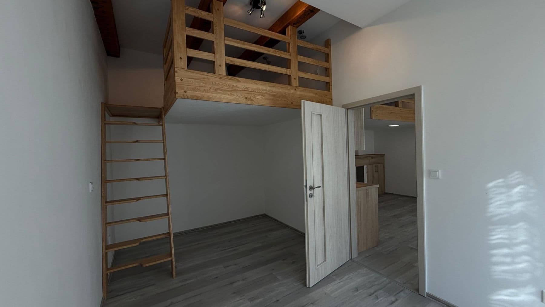 1 bedroom with open-plan kitchen flat to rent, 46 m², Železničářská, Jičín, Královéhradecký Region 1 bedroom with open-plan kitchen flat to rent, 46 m², Železničářská, Jičín, Královéhradecký Region