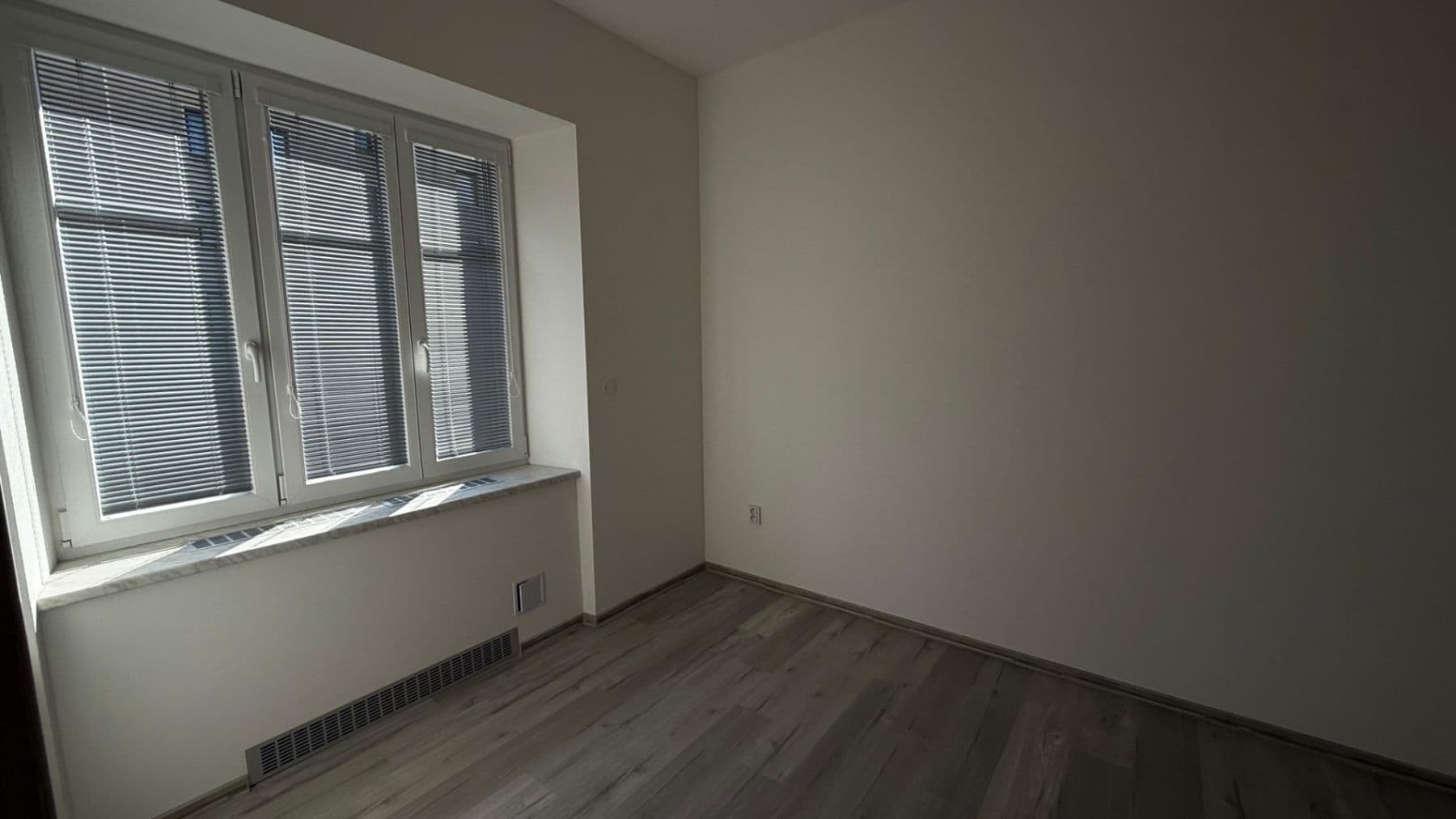 1 bedroom with open-plan kitchen flat to rent, 46 m², Železničářská, Jičín, Královéhradecký Region 1 bedroom with open-plan kitchen flat to rent, 46 m², Železničářská, Jičín, Královéhradecký Region