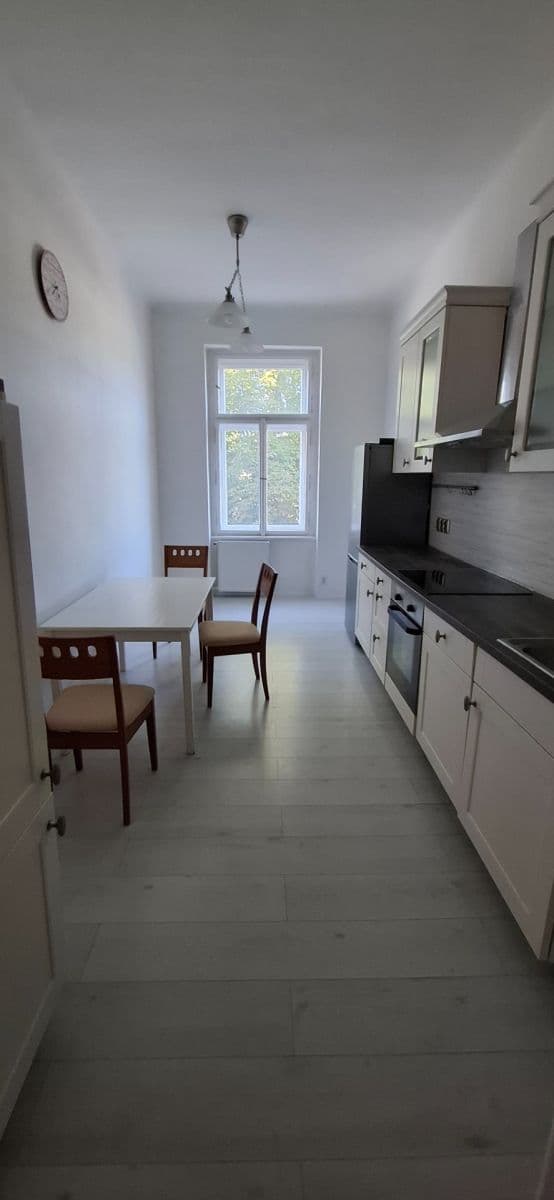 3 bedroom flat to rent, 85 m², Na Střelnici, Prague, Prague 3 bedroom flat to rent, 85 m², Na Střelnici, Prague, Prague