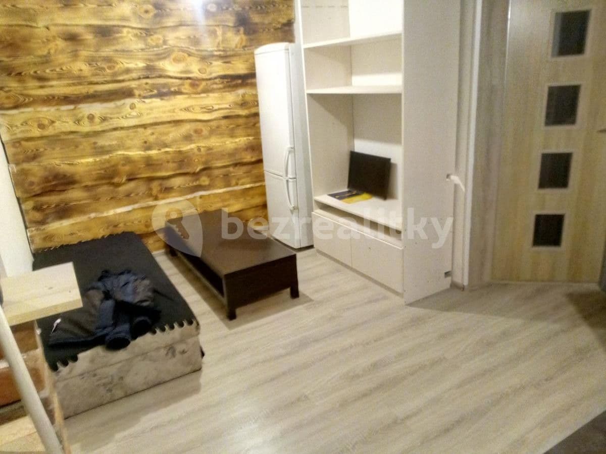 2 bedroom with open-plan kitchen flat to rent, 65 m², Jestřabí Lhota, Středočeský Region 2 bedroom with open-plan kitchen flat to rent, 65 m², Jestřabí Lhota, Středočeský Region