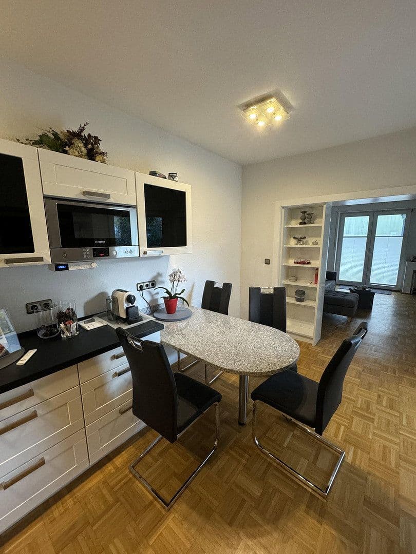 1 bedroom with open-plan kitchen flat to rent, 65 m², keplerstraße, Essen, North Rhine-Westphalia 1 bedroom with open-plan kitchen flat to rent, 65 m², keplerstraße, Essen, North Rhine-Westphalia