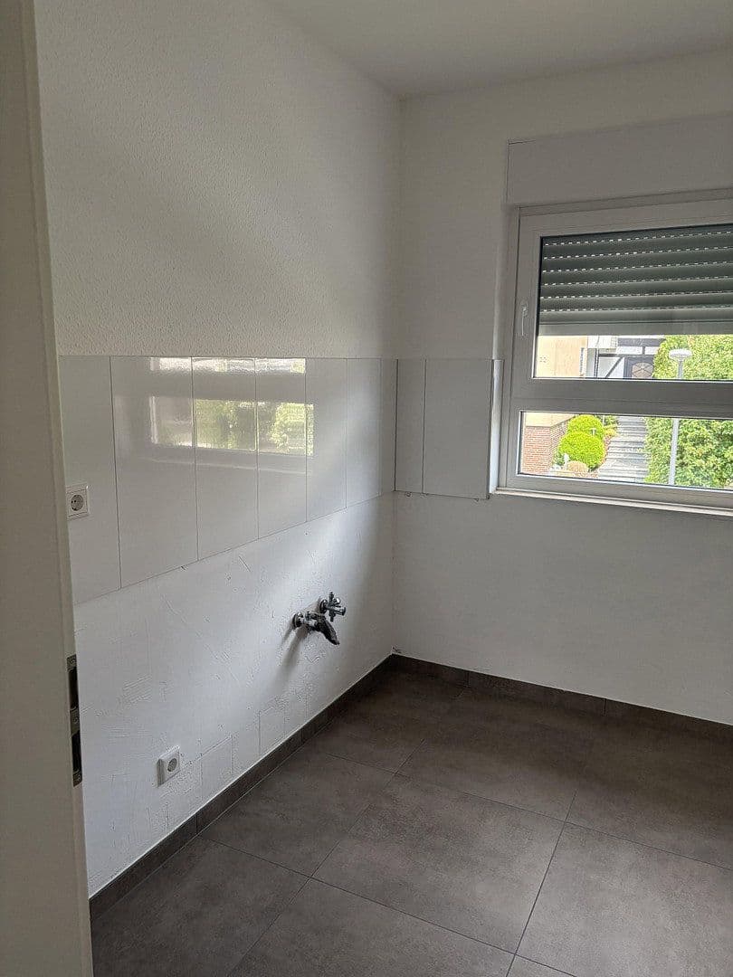 3 bedroom flat to rent, 80 m², Wuppertal, North Rhine-Westphalia 3 bedroom flat to rent, 80 m², Wuppertal, North Rhine-Westphalia