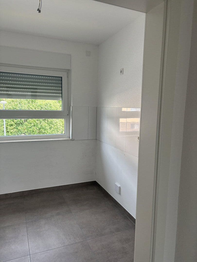 3 bedroom flat to rent, 80 m², Wuppertal, North Rhine-Westphalia 3 bedroom flat to rent, 80 m², Wuppertal, North Rhine-Westphalia