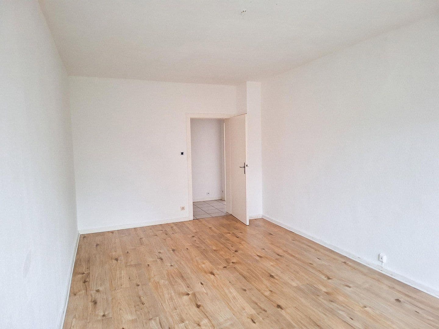 2 bedroom with open-plan kitchen flat to rent, 70 m², Bunsenstr. 77, Essen, North Rhine-Westphalia 2 bedroom with open-plan kitchen flat to rent, 70 m², Bunsenstr. 77, Essen, North Rhine-Westphalia