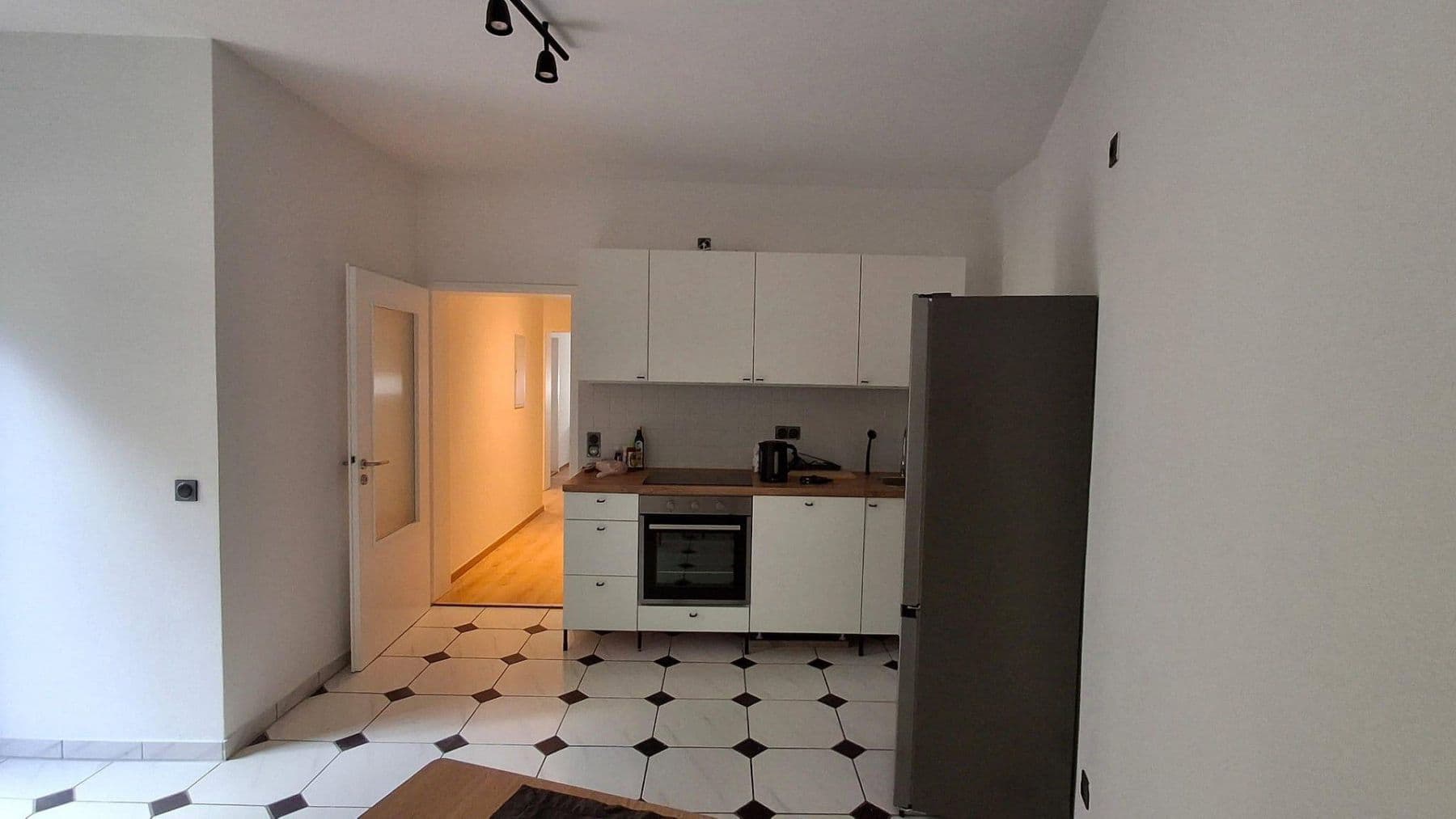 flat to rent, 15 m², Rollnerstraße 40, Nürnberg, Bavaria flat to rent, 15 m², Rollnerstraße 40, Nürnberg, Bavaria