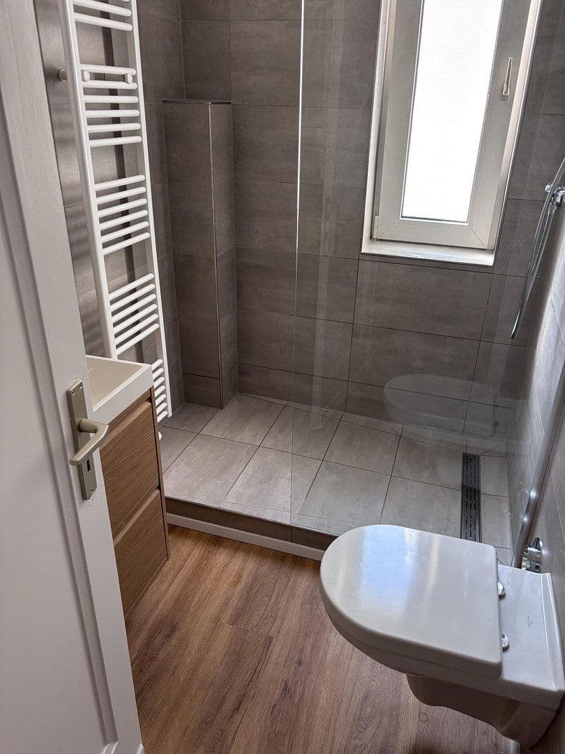 3 bedroom with open-plan kitchen flat to rent, 112 m², In der Hülsche 10, Hagen-Haspe, North Rhine-Westphalia 3 bedroom with open-plan kitchen flat to rent, 112 m², In der Hülsche 10, Hagen-Haspe, North Rhine-Westphalia
