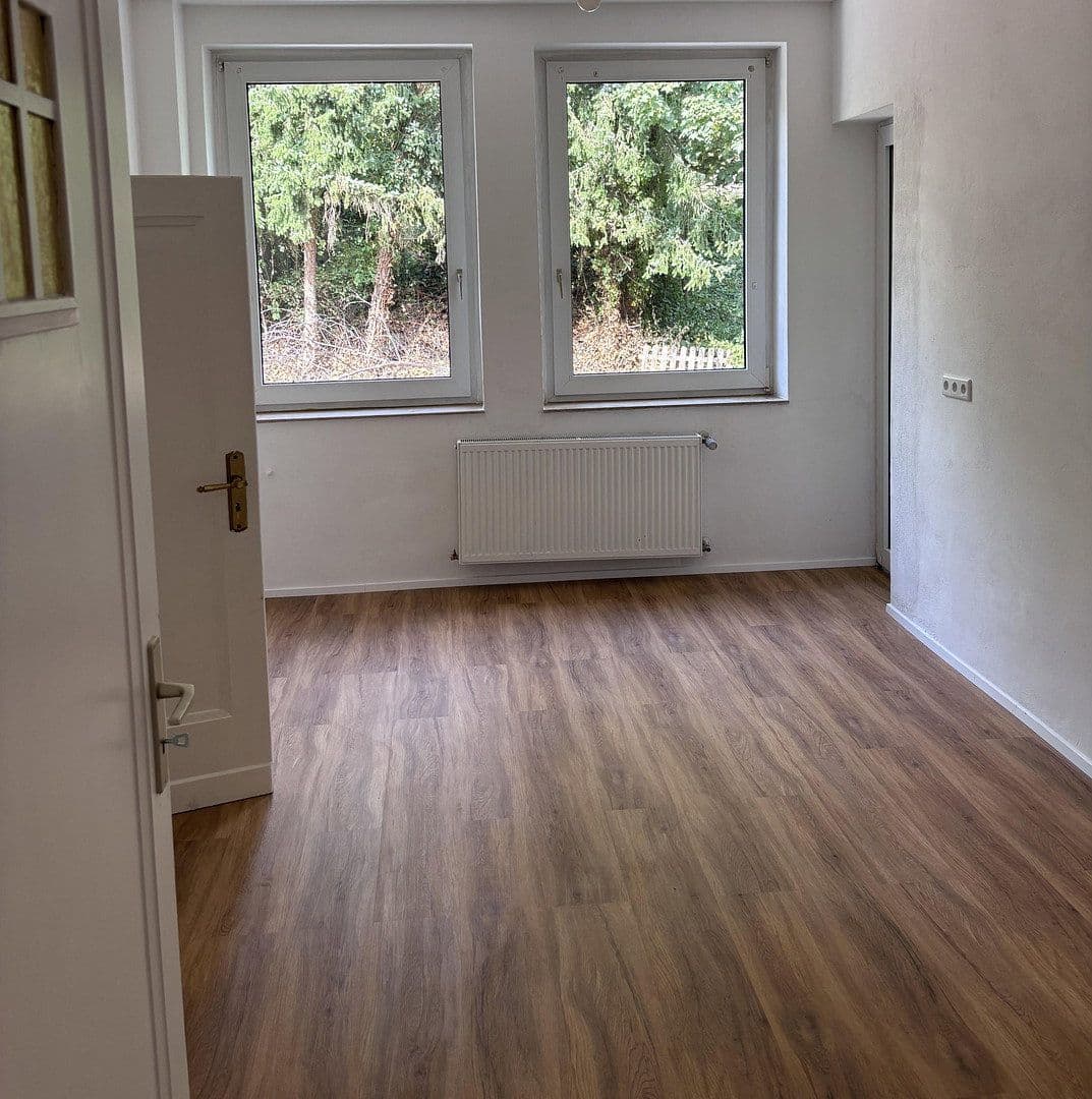 3 bedroom with open-plan kitchen flat to rent, 112 m², In der Hülsche 10, Hagen-Haspe, North Rhine-Westphalia 3 bedroom with open-plan kitchen flat to rent, 112 m², In der Hülsche 10, Hagen-Haspe, North Rhine-Westphalia