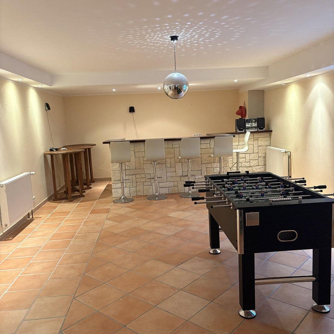 house for sale, 300 m², Mönchengladbach, North Rhine-Westphalia house for sale, 300 m², Mönchengladbach, North Rhine-Westphalia