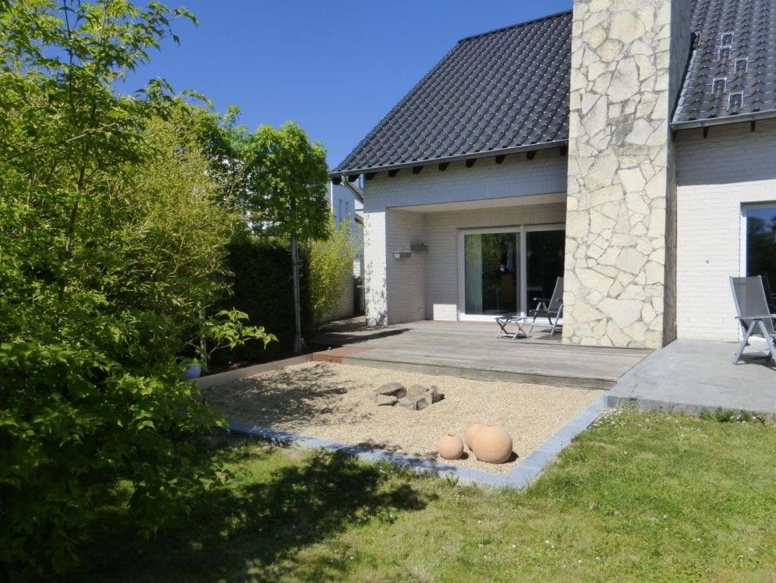 house for sale, 300 m², Mönchengladbach, North Rhine-Westphalia house for sale, 300 m², Mönchengladbach, North Rhine-Westphalia