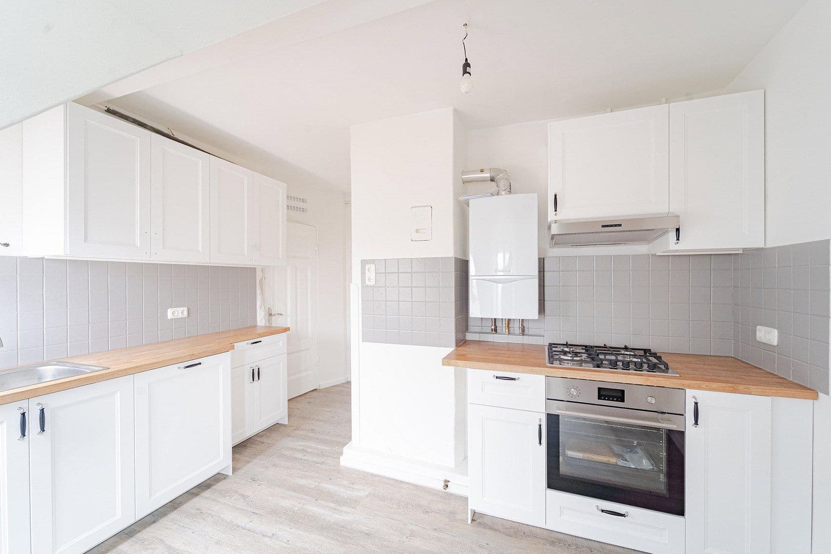 4 bedroom flat to rent, 110 m², Schwartauer Allee 121, Lübeck, Schleswig-Holstein 4 bedroom flat to rent, 110 m², Schwartauer Allee 121, Lübeck, Schleswig-Holstein