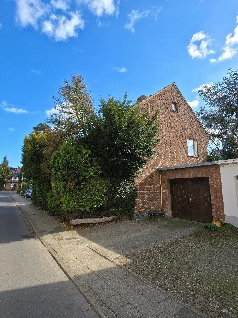 house for sale, 112 m², Heresbachstr. 26, Wesel, North Rhine-Westphalia house for sale, 112 m², Heresbachstr. 26, Wesel, North Rhine-Westphalia