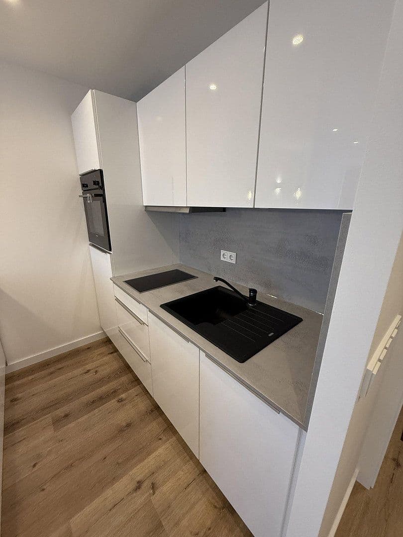1 bedroom flat to rent, 39 m², Mittlelerer Hasenpfad, Frankfurt am Main, Hesse 1 bedroom flat to rent, 39 m², Mittlelerer Hasenpfad, Frankfurt am Main, Hesse