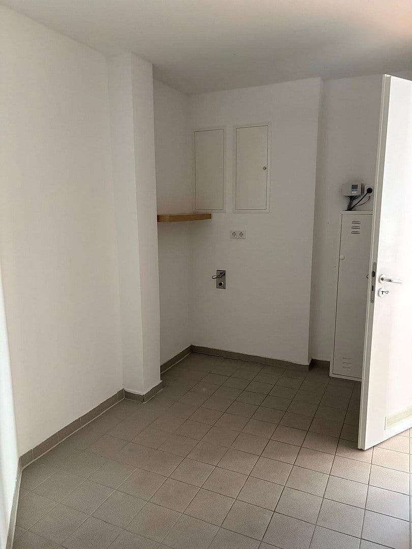 3 bedroom flat to rent, 105 m², Rostock, Mecklenburg-Vorpommern 3 bedroom flat to rent, 105 m², Rostock, Mecklenburg-Vorpommern