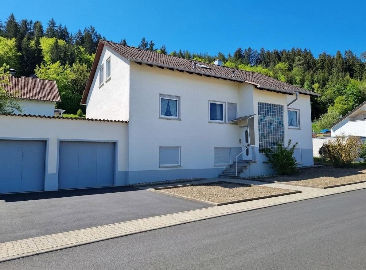 house for sale, 177 m², Tuttlingen, Baden-Württemberg house for sale, 177 m², Tuttlingen, Baden-Württemberg