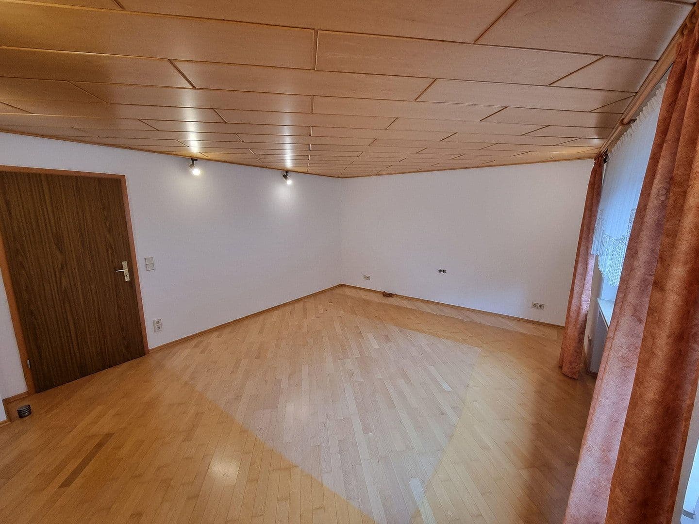 house for sale, 177 m², Tuttlingen, Baden-Württemberg house for sale, 177 m², Tuttlingen, Baden-Württemberg