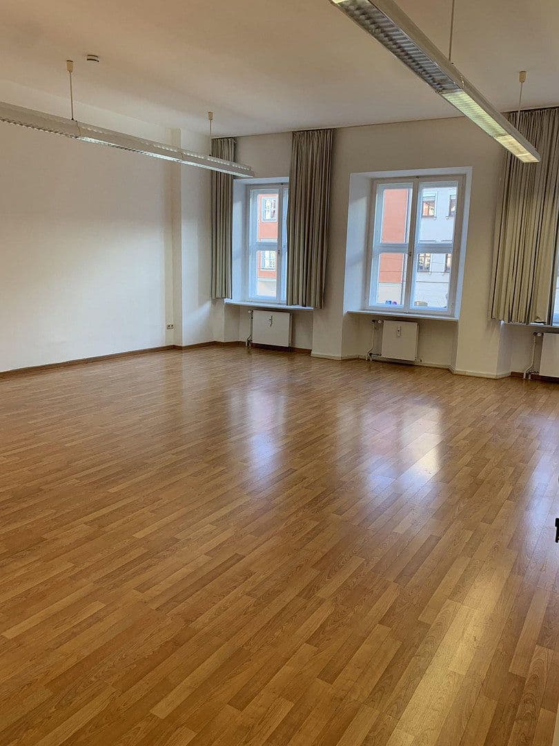 office to rent, 210 m², Maximilianstr. 66, Augsburg, Bavaria office to rent, 210 m², Maximilianstr. 66, Augsburg, Bavaria