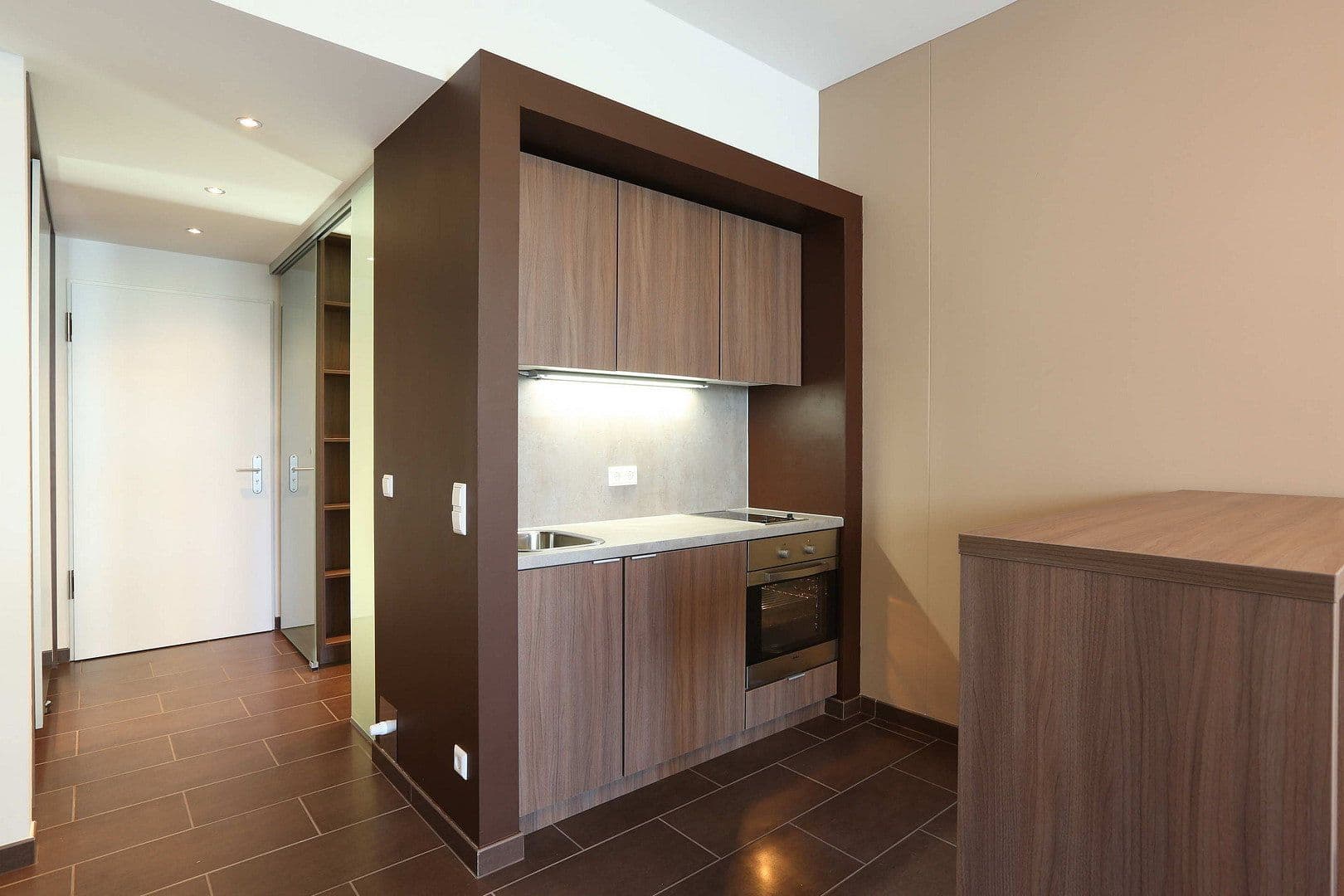 1 bedroom flat to rent, 32 m², Schillerstr.41, München, Bavaria 1 bedroom flat to rent, 32 m², Schillerstr.41, München, Bavaria