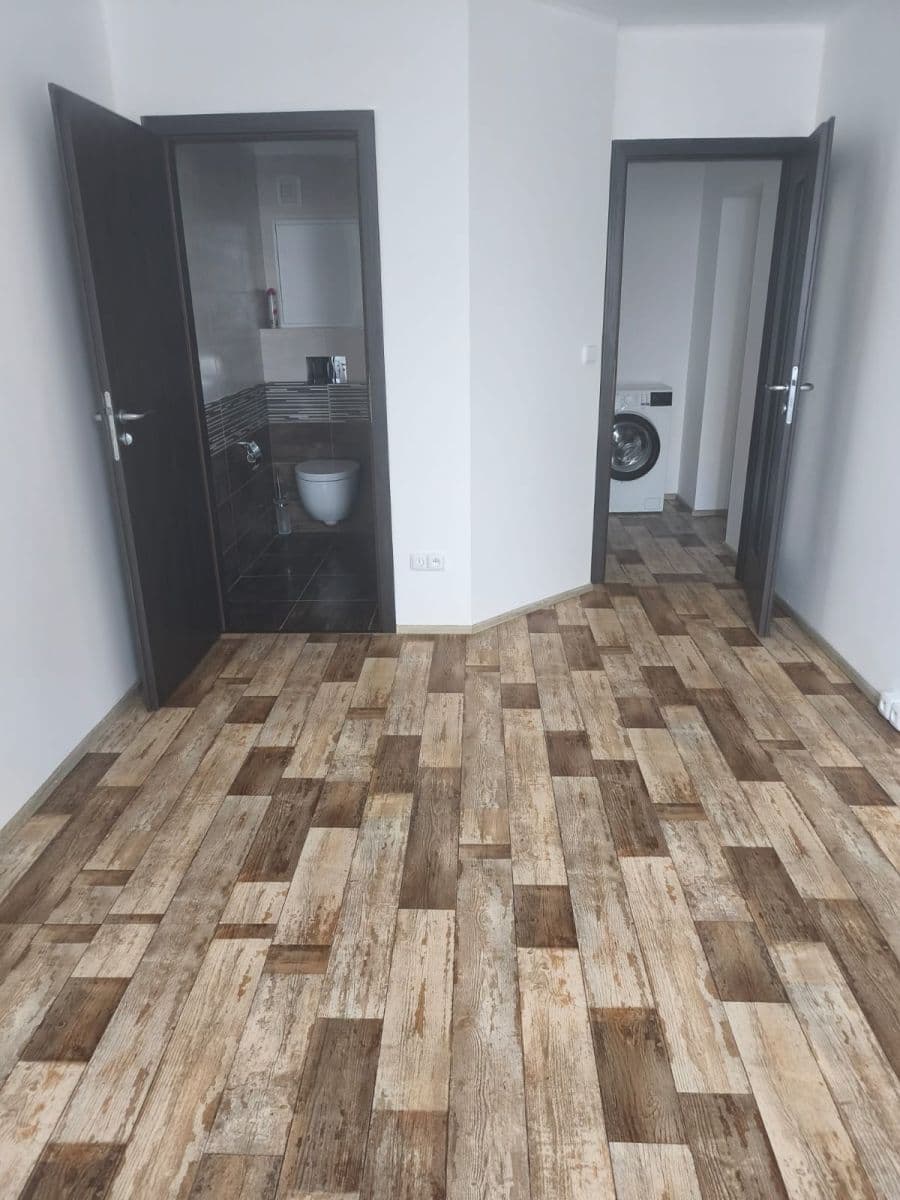 3 bedroom with open-plan kitchen flat to rent, 84 m², Žitenická, Čáslav, Středočeský Region 3 bedroom with open-plan kitchen flat to rent, 84 m², Žitenická, Čáslav, Středočeský Region