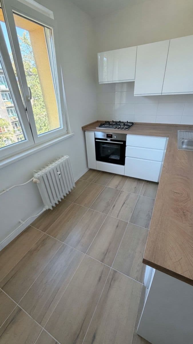 2 bedroom flat for sale, 47 m², Majakovského, Havířov, Moravskoslezský Region 2 bedroom flat for sale, 47 m², Majakovského, Havířov, Moravskoslezský Region