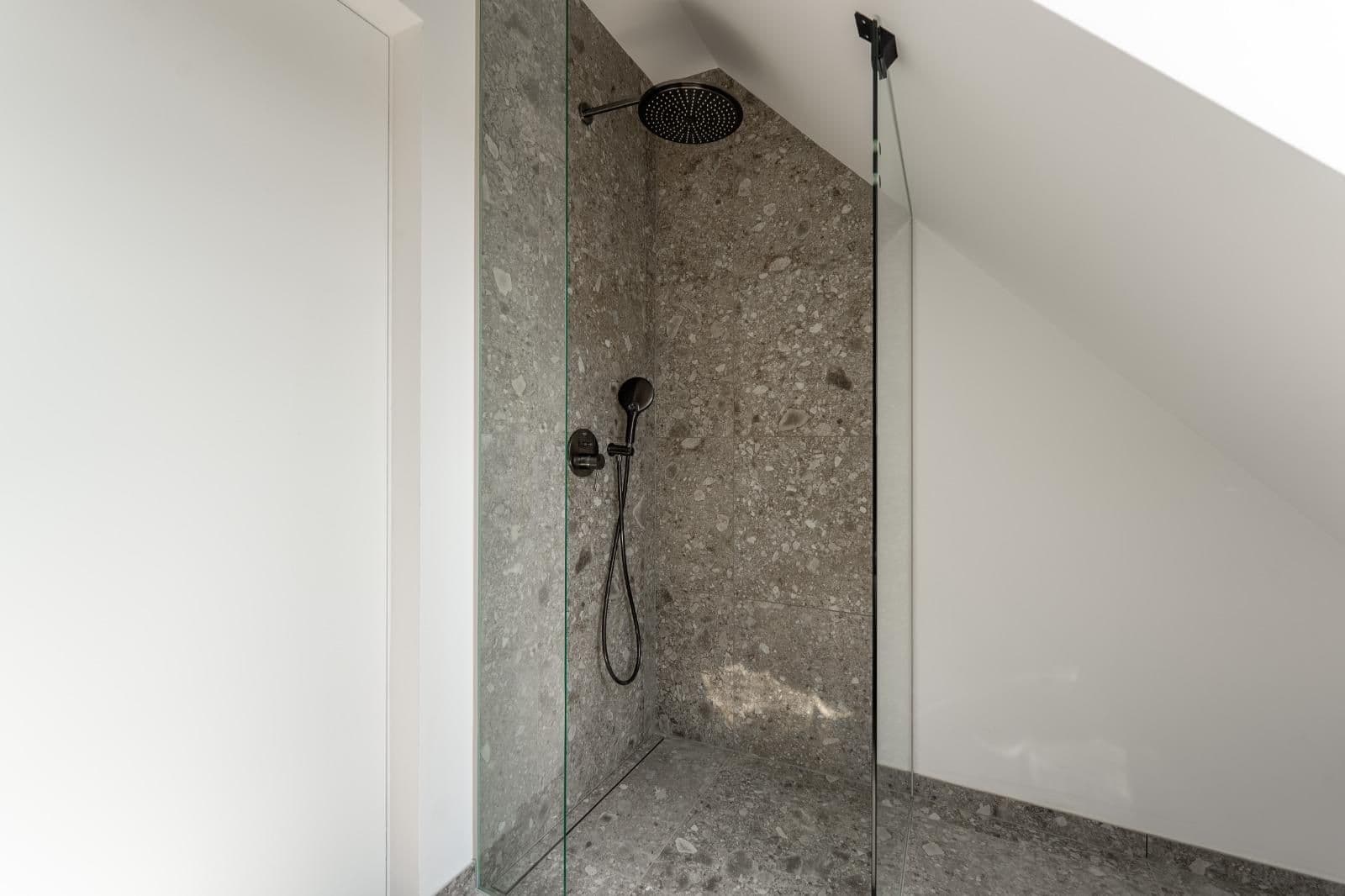 2 bedroom with open-plan kitchen flat to rent, 65 m², U Uranie, Prague, Prague 2 bedroom with open-plan kitchen flat to rent, 65 m², U Uranie, Prague, Prague