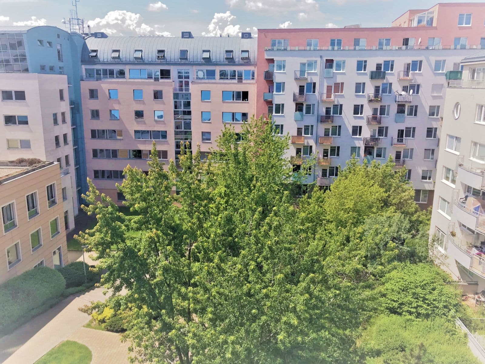 Studio flat to rent, 31 m², Bratří Dohalských, Prague, Prague Studio flat to rent, 31 m², Bratří Dohalských, Prague, Prague