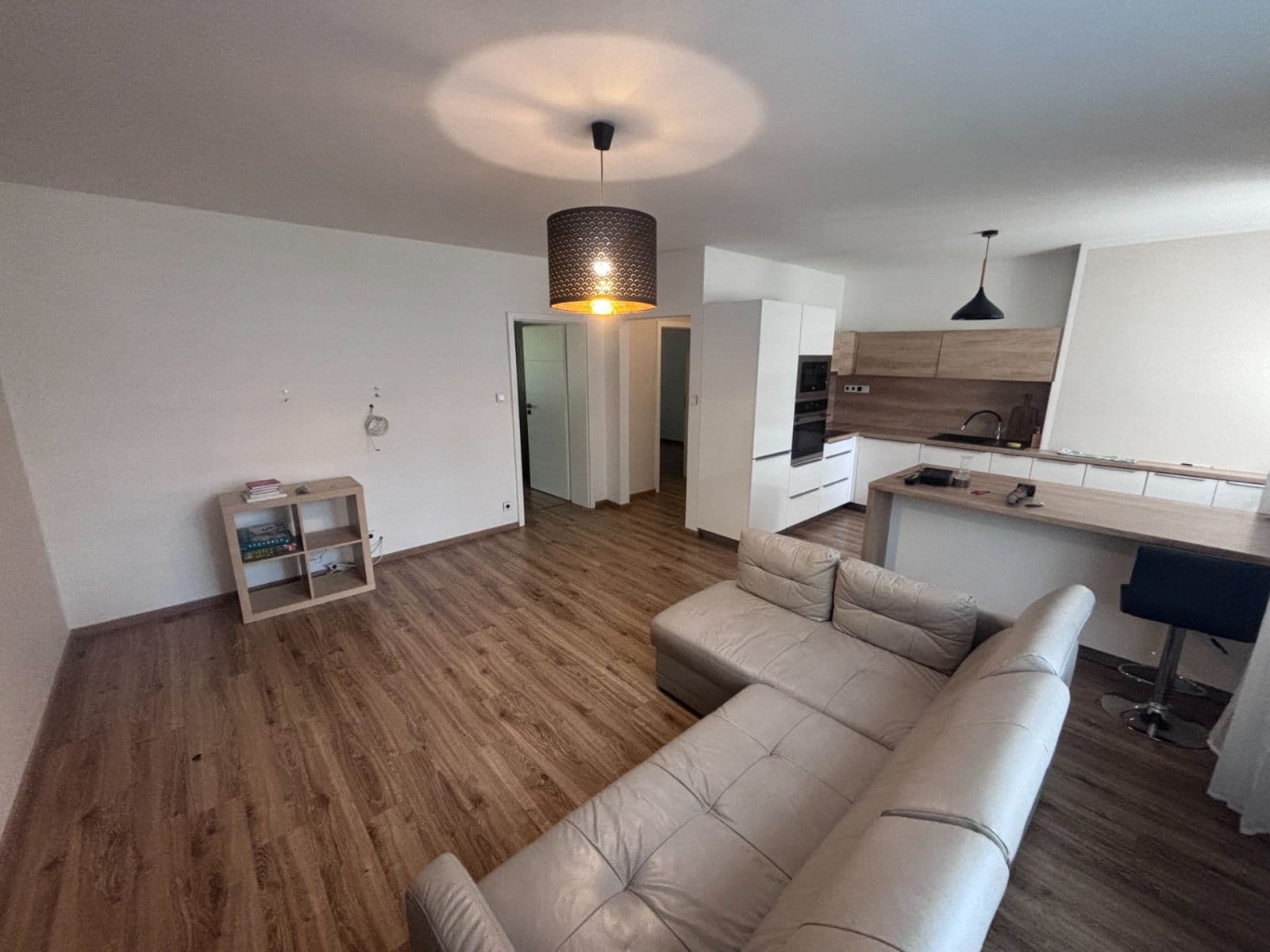 2 bedroom with open-plan kitchen flat to rent, 75 m², Šrobárova, Ostrava, Moravskoslezský Region 2 bedroom with open-plan kitchen flat to rent, 75 m², Šrobárova, Ostrava, Moravskoslezský Region