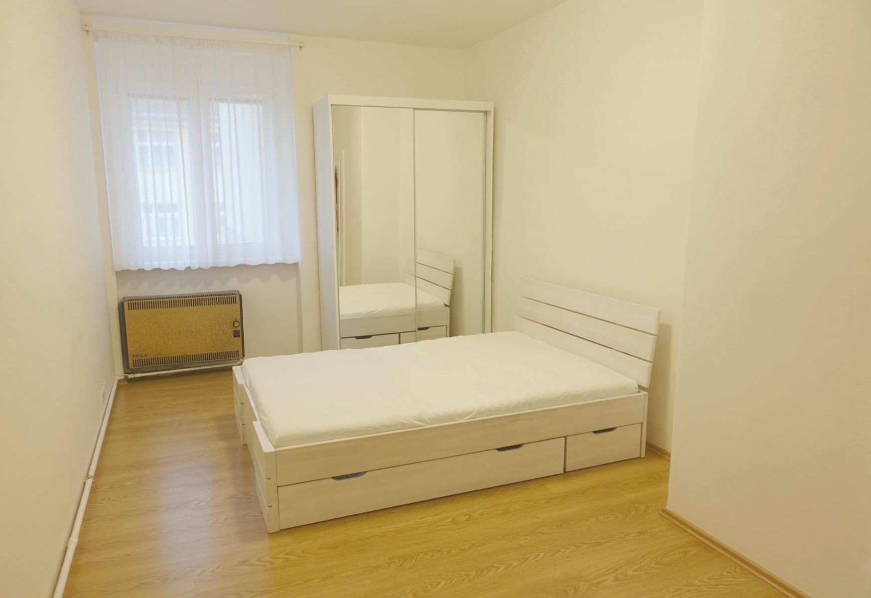 1 bedroom with open-plan kitchen flat to rent, 45 m², Družnosti, Prague, Prague 1 bedroom with open-plan kitchen flat to rent, 45 m², Družnosti, Prague, Prague