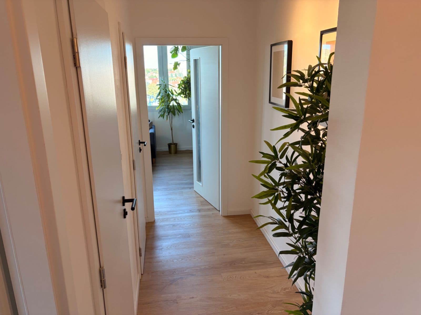 1 bedroom with open-plan kitchen flat to rent, 57 m², Třeboradická, Prague, Prague 1 bedroom with open-plan kitchen flat to rent, 57 m², Třeboradická, Prague, Prague