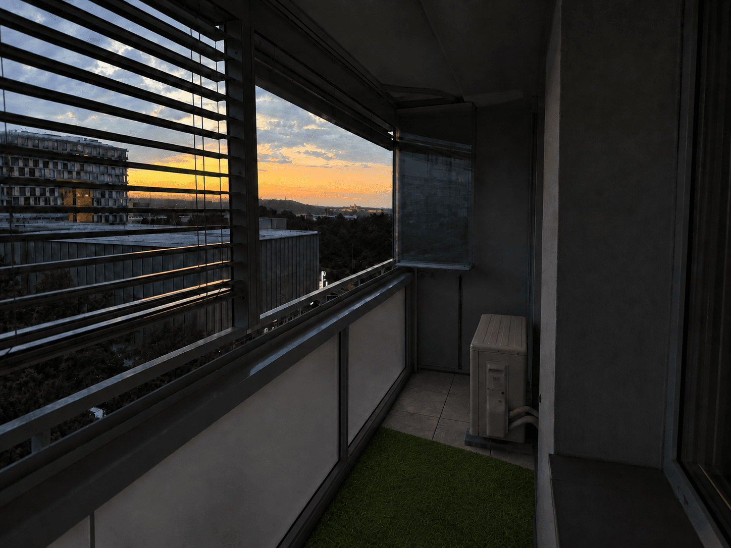 2 bedroom with open-plan kitchen flat to rent, 54 m², Kaplická, Prague, Prague 2 bedroom with open-plan kitchen flat to rent, 54 m², Kaplická, Prague, Prague