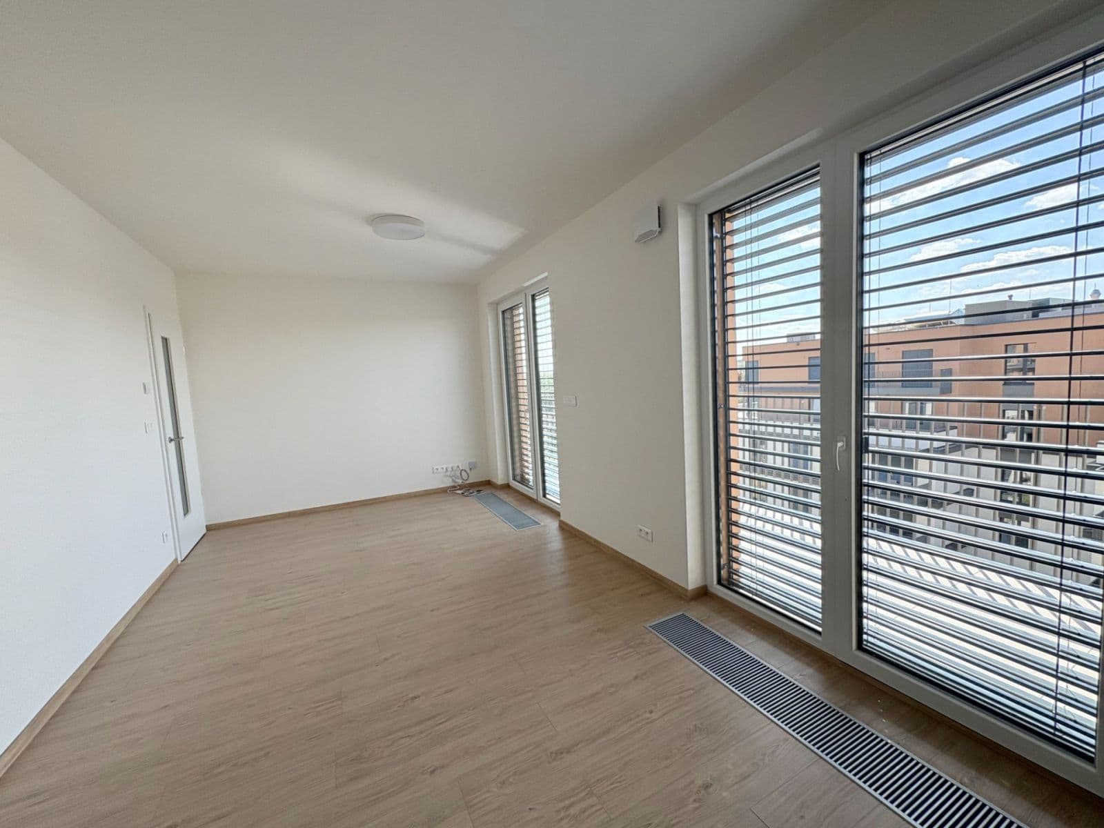 1 bedroom with open-plan kitchen flat to rent, 46 m², Haenkeho, Prague, Prague 1 bedroom with open-plan kitchen flat to rent, 46 m², Haenkeho, Prague, Prague
