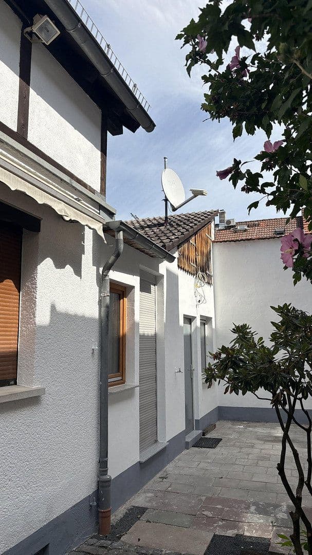 house for sale, 120 m², Hattersheim am Main, Hesse house for sale, 120 m², Hattersheim am Main, Hesse
