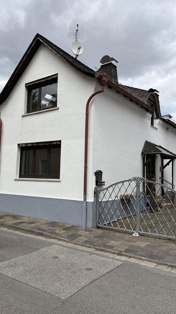 house for sale, 120 m², Hattersheim am Main, Hesse house for sale, 120 m², Hattersheim am Main, Hesse